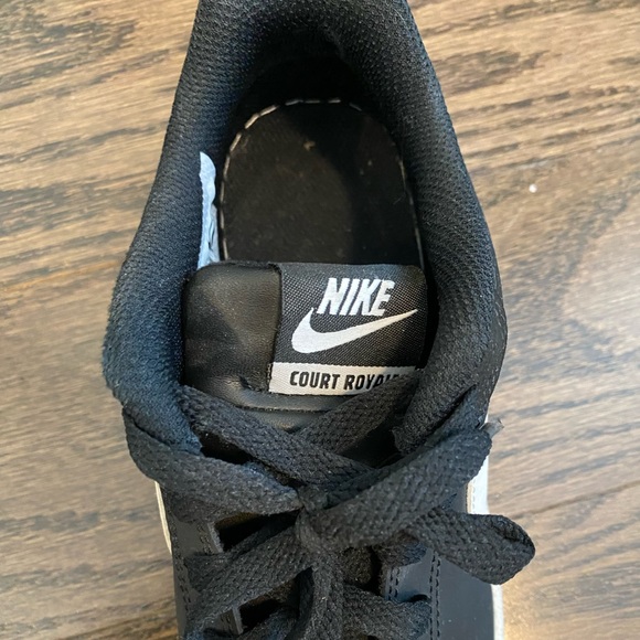 EUC Nike Court Royale Sneakers - Picture 6 of 7